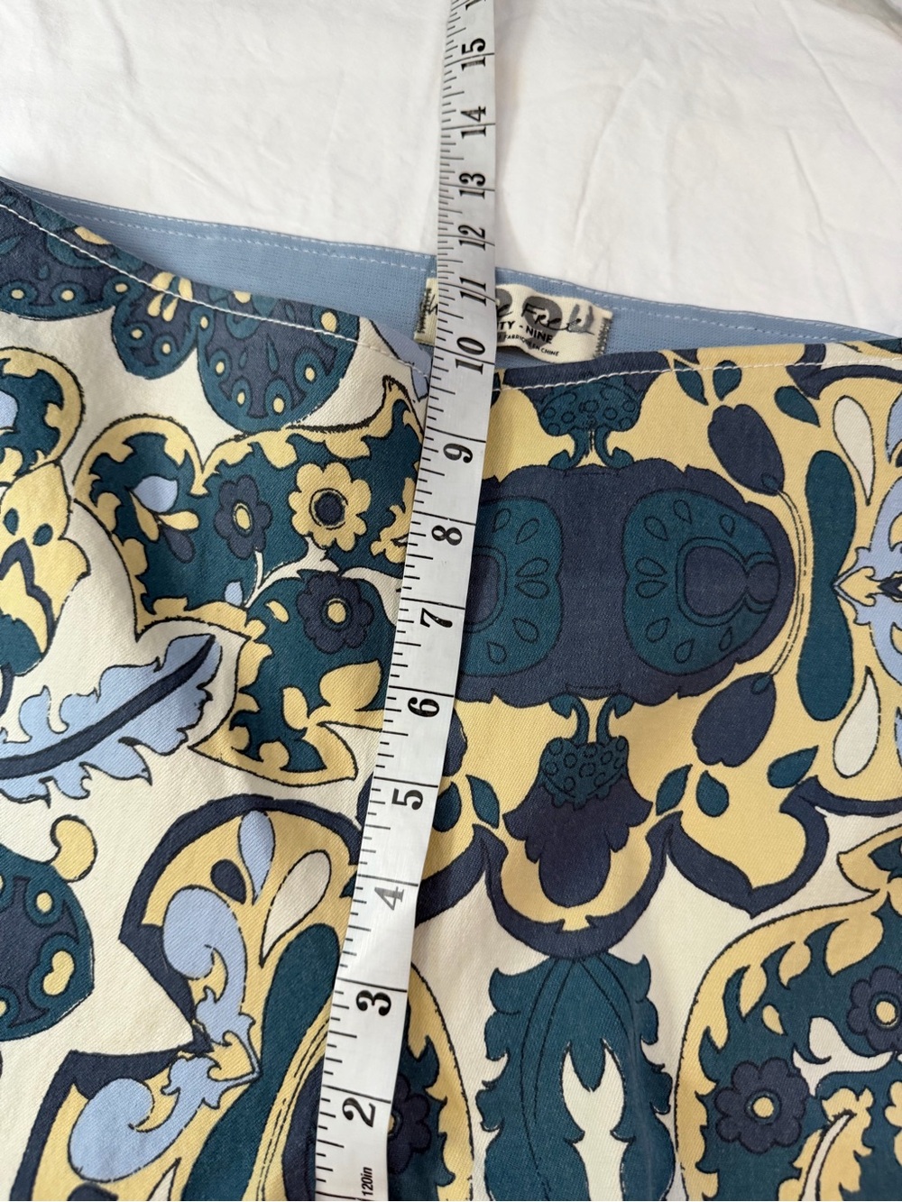 FREE PEOPLE WE THE FREE Penny Pull-On Printed Flare Jeans‎ Blue Teal Combo 29 - Picture 12 of 14